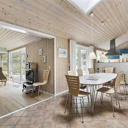 Feriehus 1408-aakirkeby-poseregardsvejen-8