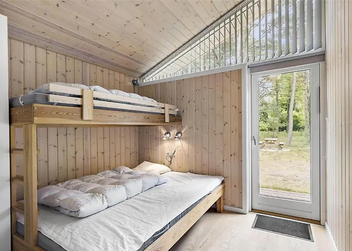 1408-aakirkeby-poseregardsvejen-8 *